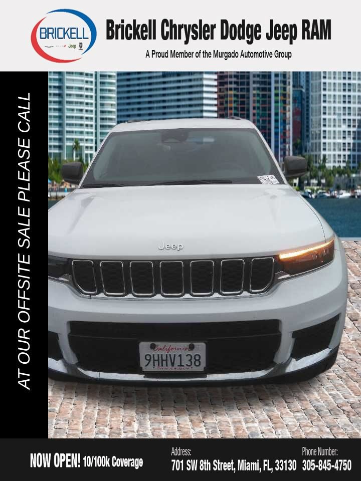 Used 2023 Jeep Grand Cherokee L Laredo RWD image 2