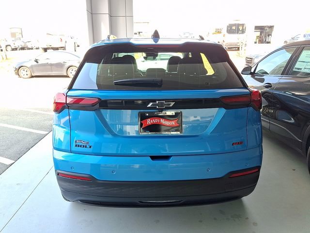 New 2027 Chevrolet Bolt RS w/ Technology Package FWD image 5