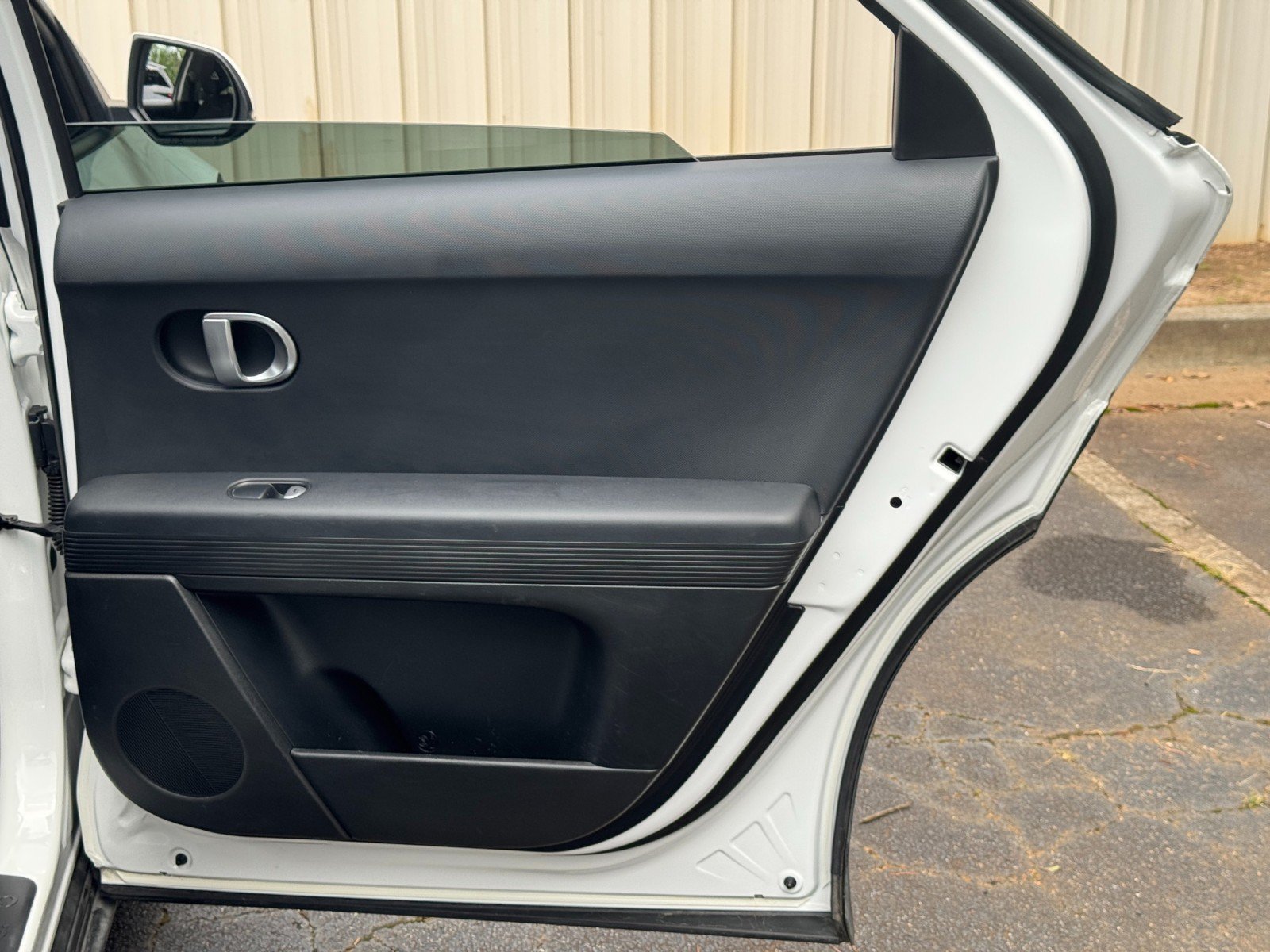 Used 2024 Hyundai Ioniq 5 SE RWD image 41