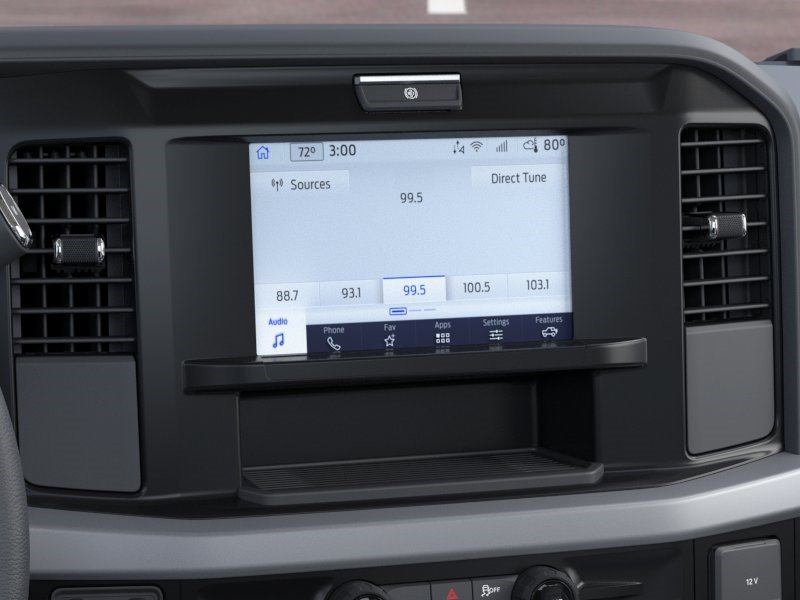 New 2025 Ford F550 4x4 Regular Cab Super Duty image 17