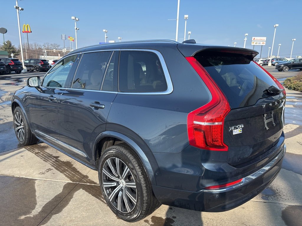 Certified 2023 Volvo XC90 B5 Plus image 8