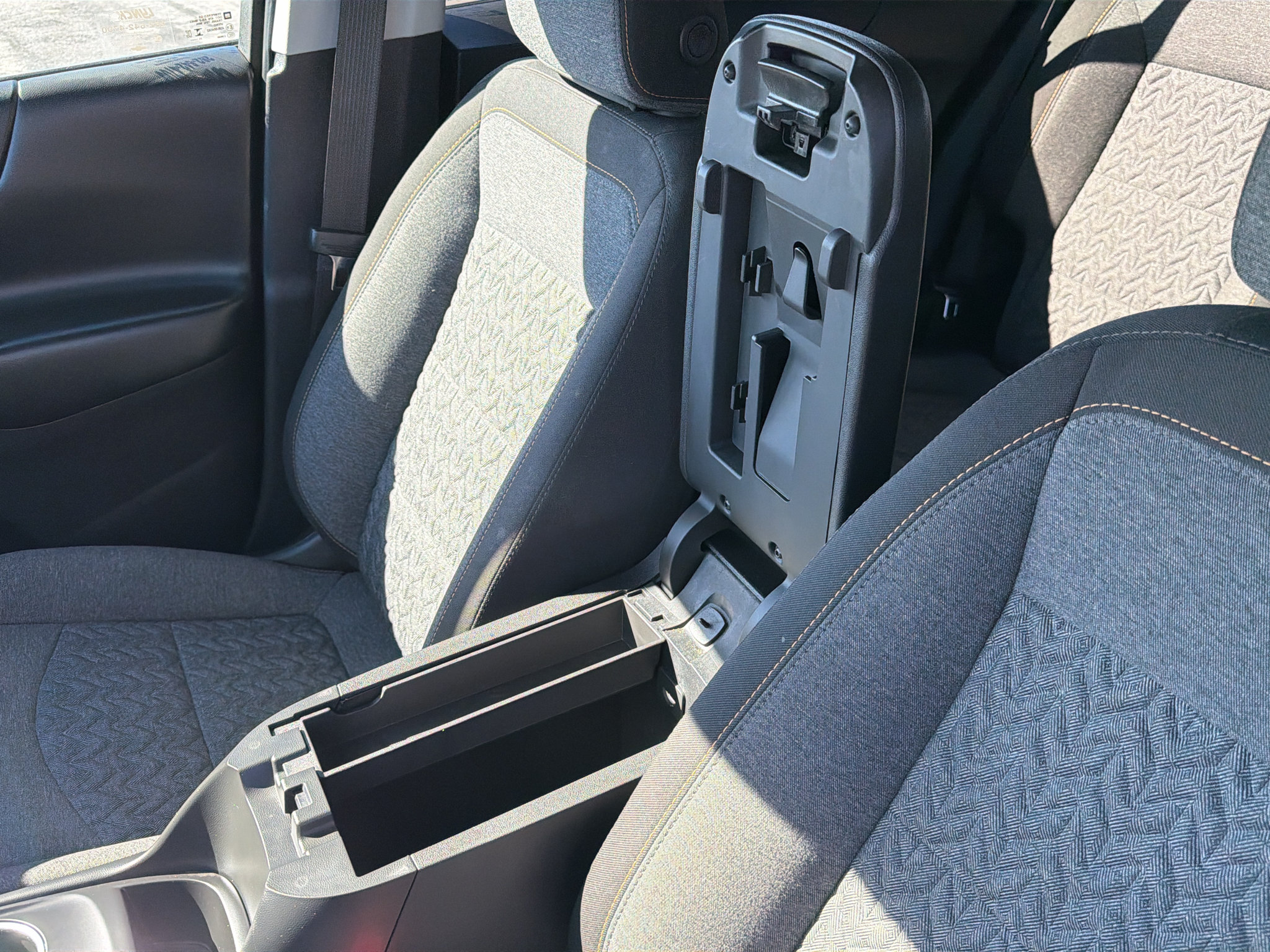 Used 2024 Chevrolet Equinox LT AWD/4WD image 18