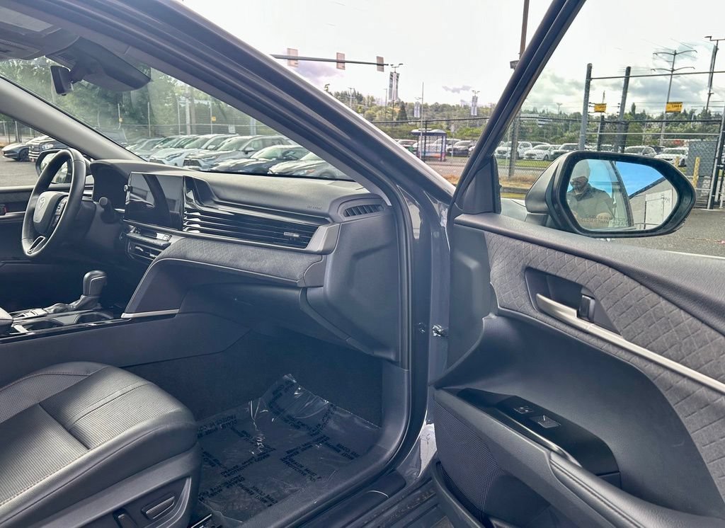 Certified 2025 Toyota Camry XLE FWD image 15
