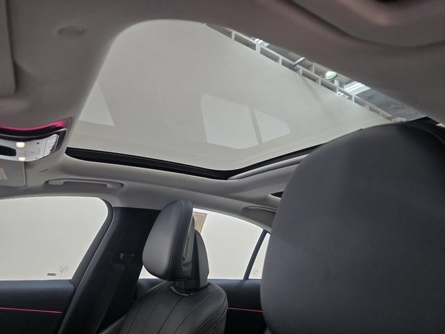 Used 2025 Mercedes-Benz E 350 Sedan image 30