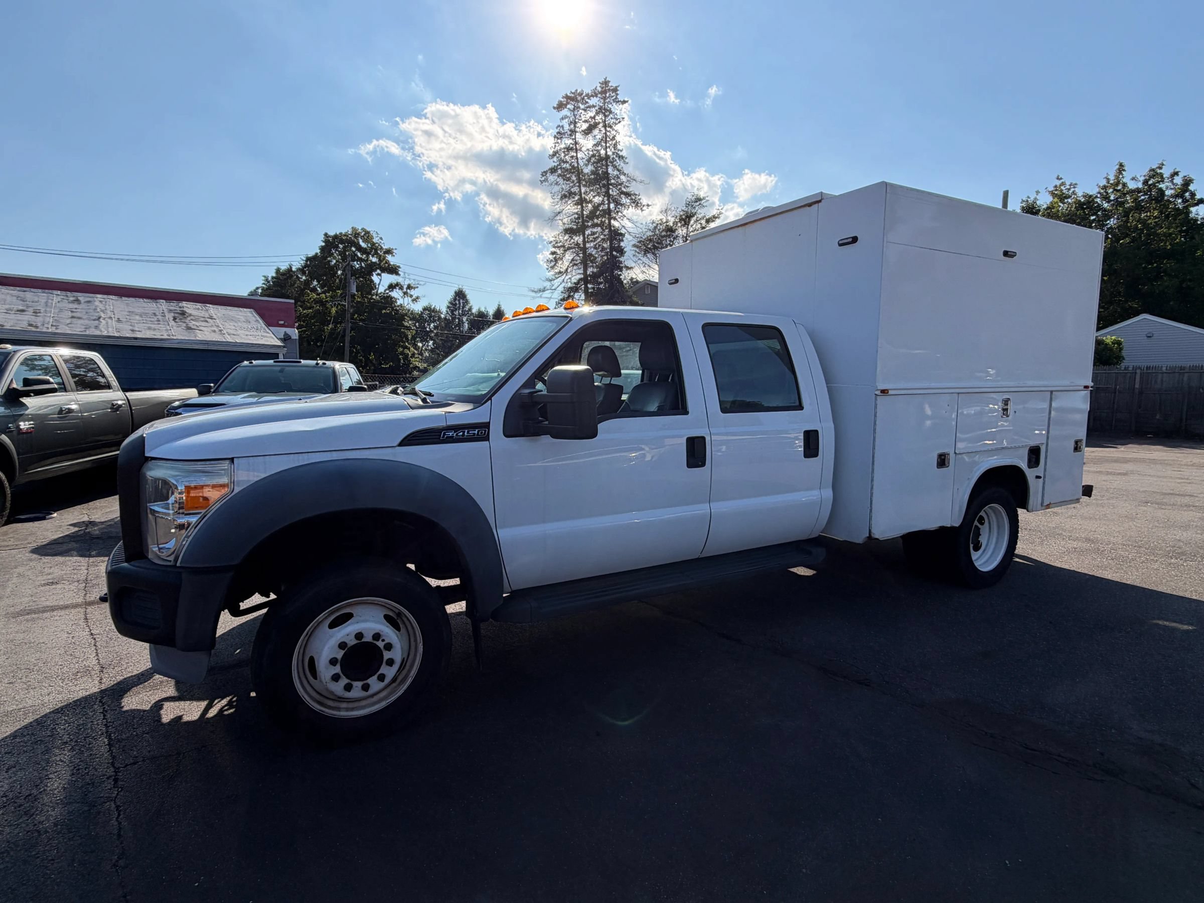 Used 2012 Ford F450 XL w/ Snow Plow Prep Pkg RWD image 2