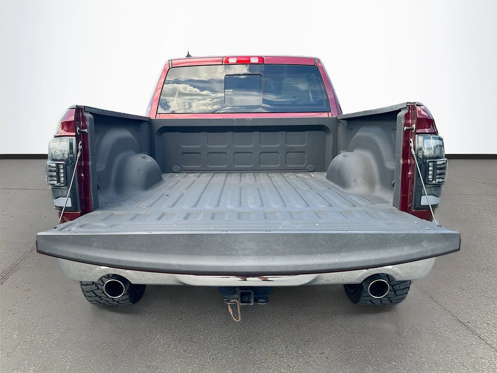 Used 2016 RAM 1500 Laramie w/ Convenience Group AWD/4WD image 27