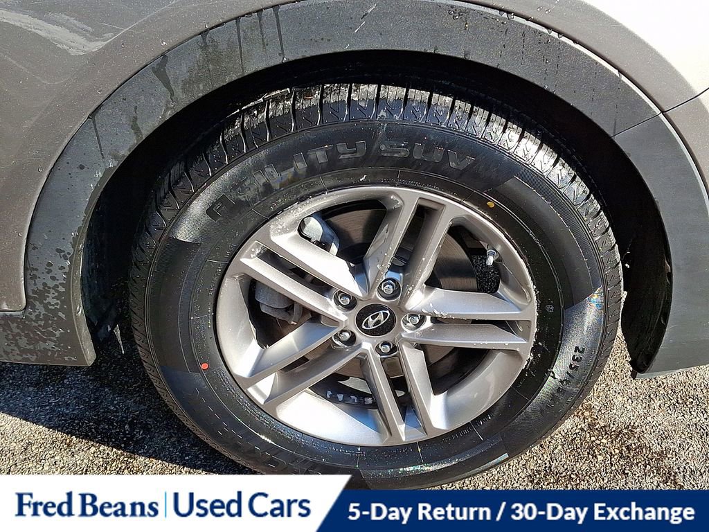 Used 2017 Hyundai Santa Fe Sport w/ 2.4L Tech Package 04 image 9