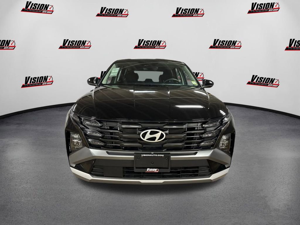 Certified 2025 Hyundai Tucson SE video 2