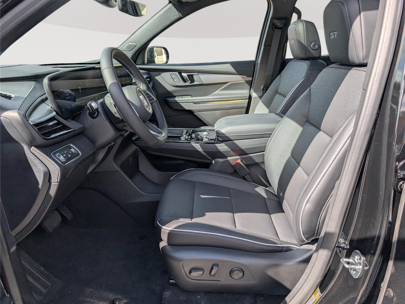 New 2026 Buick Enclave Sport Touring w/ Power Package AWD/4WD image 16