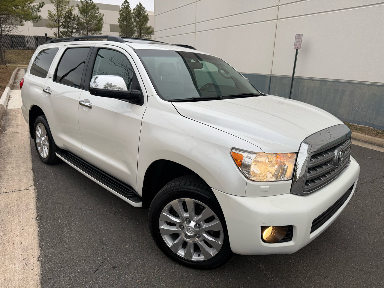 Used 2012 Toyota Sequoia Platinum image 6