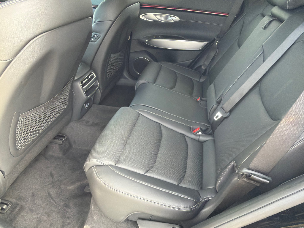 Used 2026 Genesis GV70 2.5T Select AWD/4WD image 24