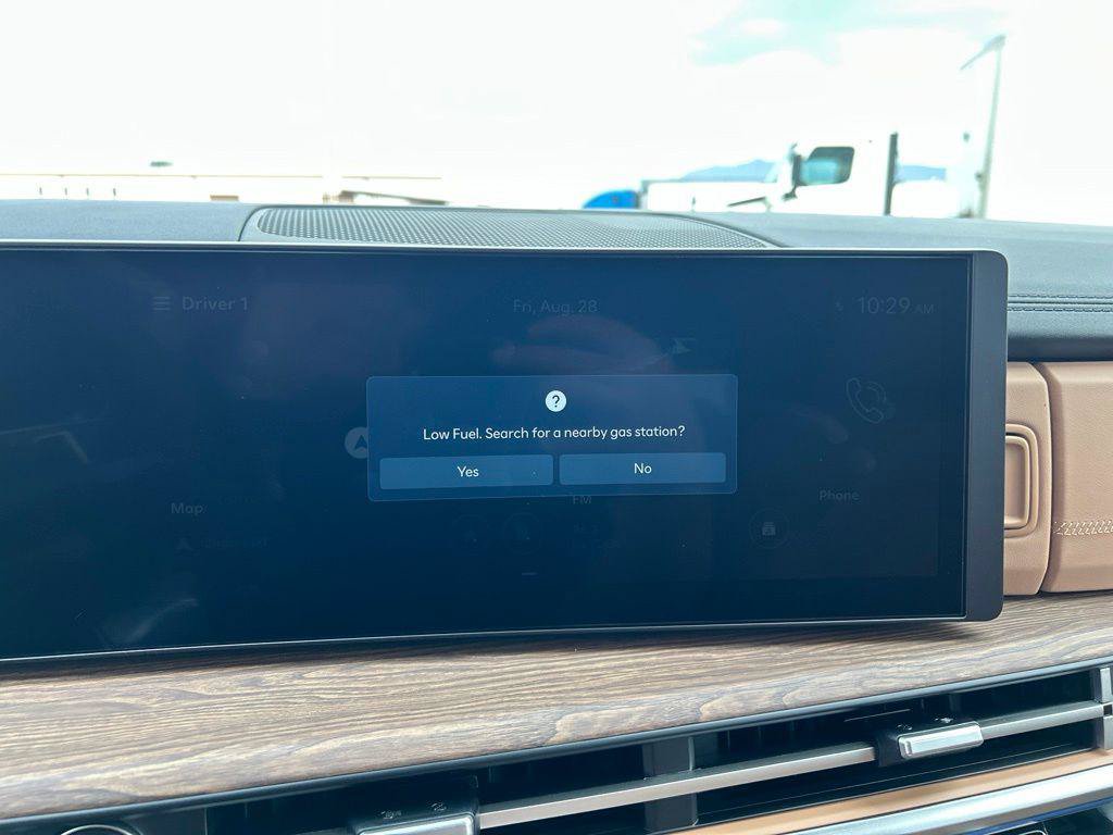 New 2026 Hyundai Santa Fe Calligraphy AWD/4WD image 17