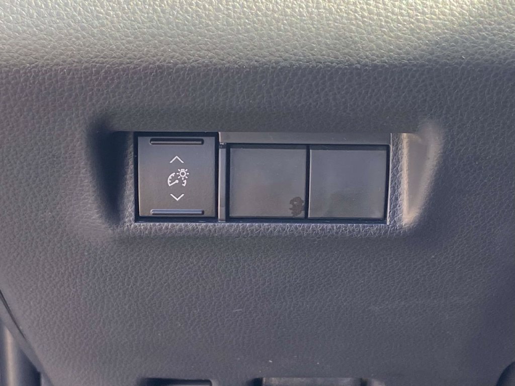 Used 2026 Toyota RAV4 LE FWD image 25