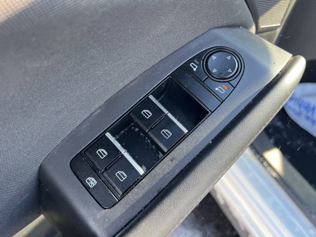 Used 2021 MAZDA MAZDA3 s image 27