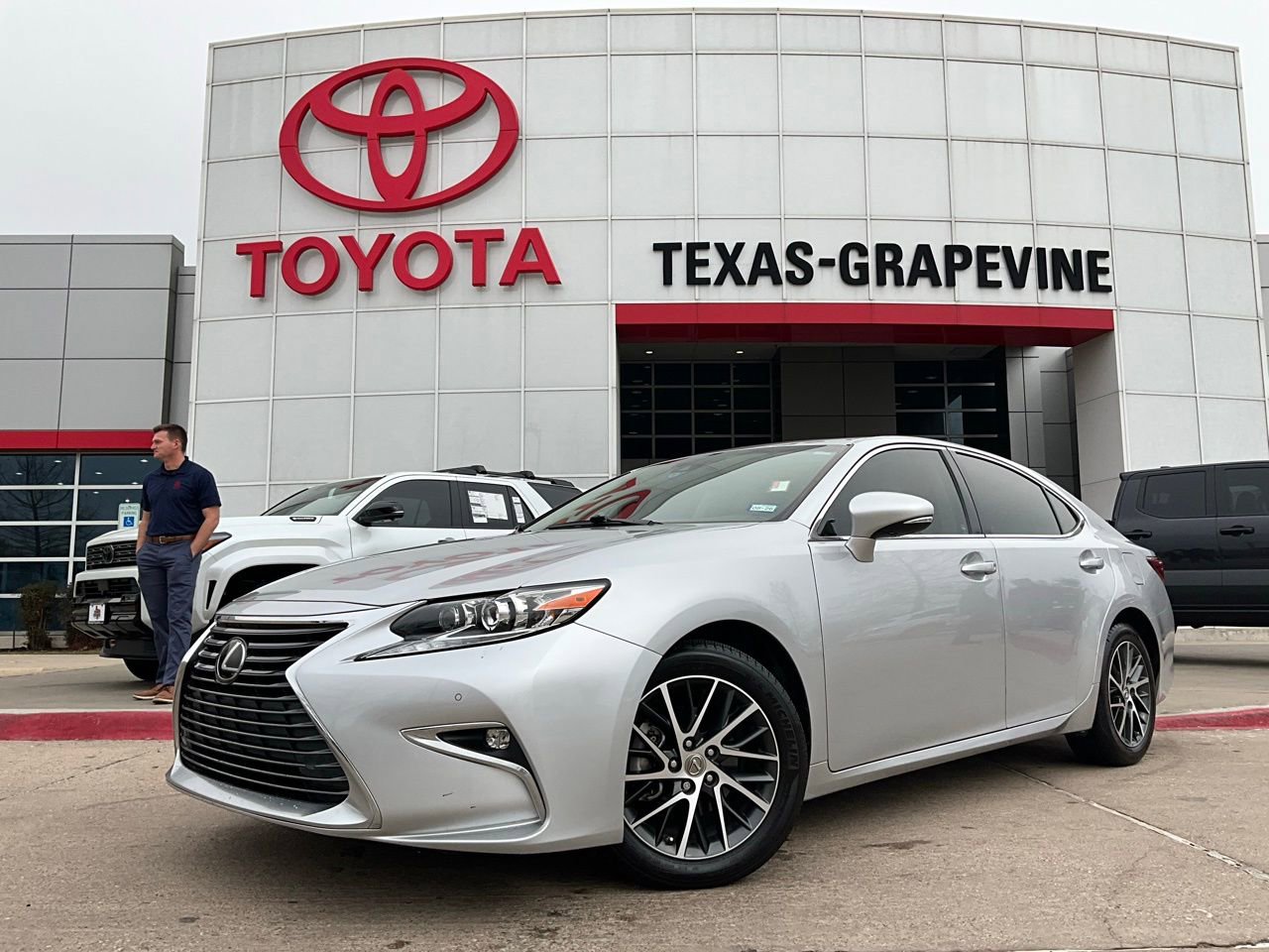 Used 2018 Lexus ES 350 350 image 2