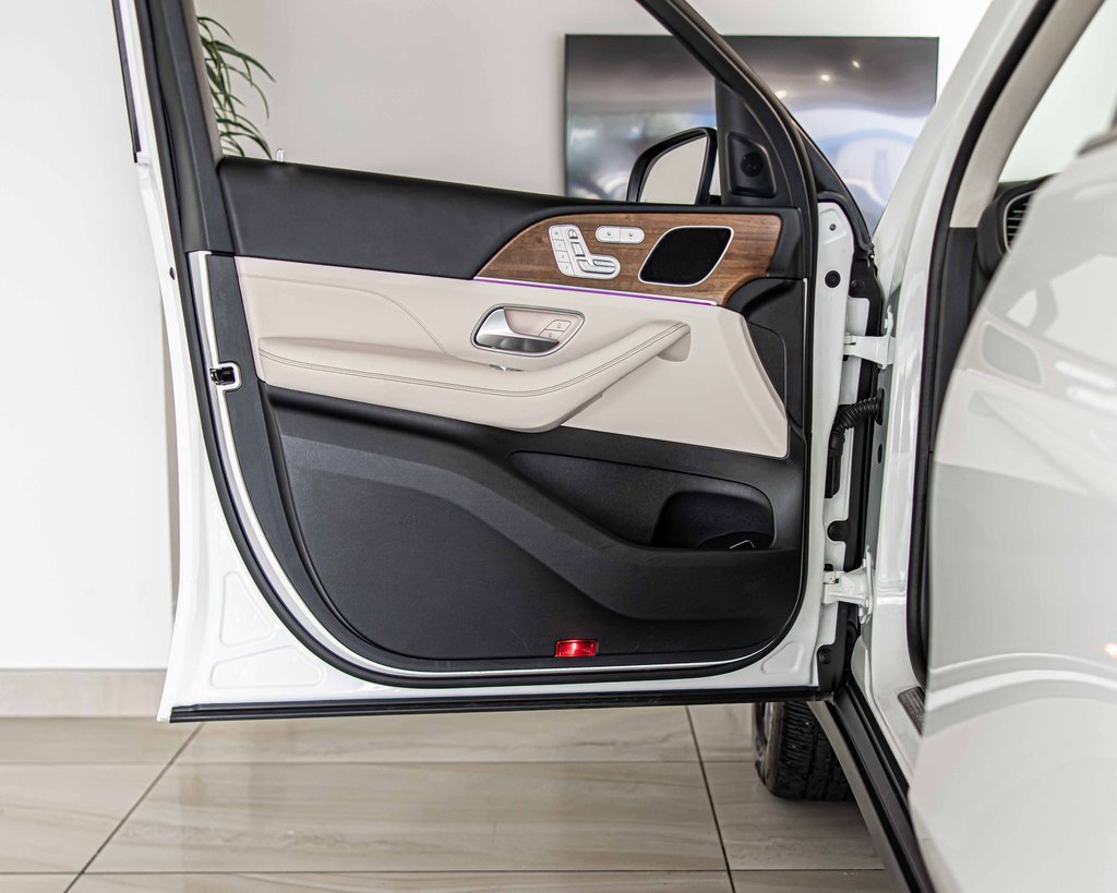 Used 2024 Mercedes-Benz GLE 450 4MATIC image 31