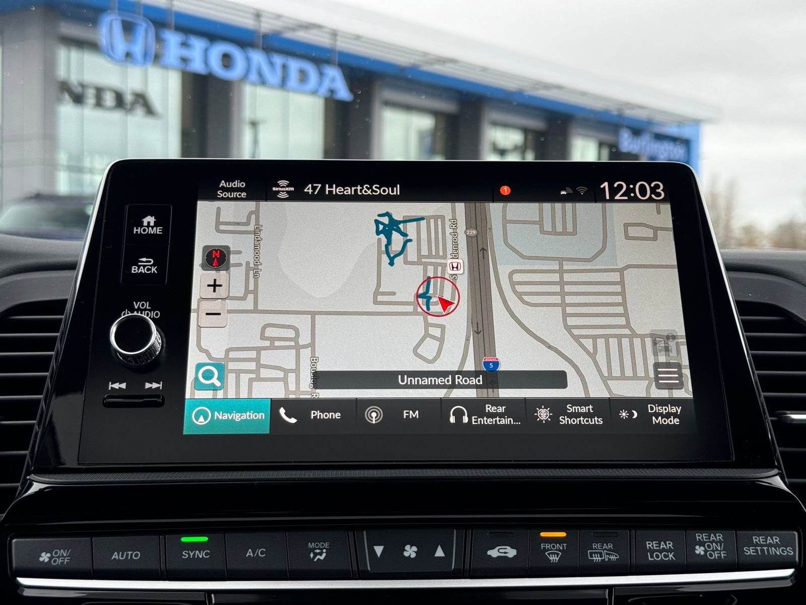 New 2026 Honda Odyssey Touring image 22