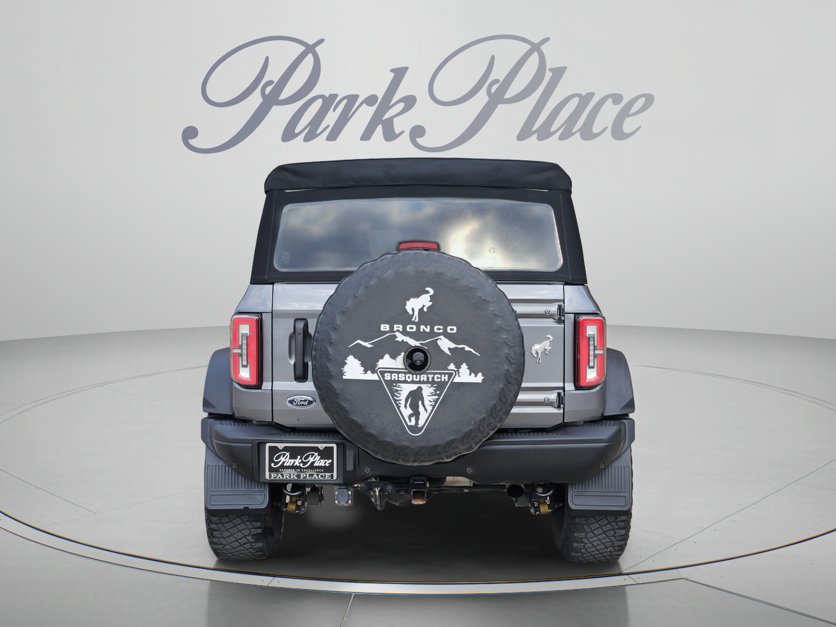 Used 2022 Ford Bronco Badlands AWD/4WD image 4