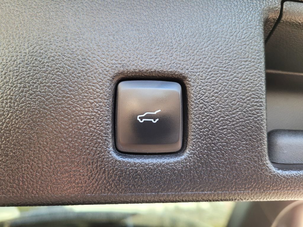 Used 2021 Ford Escape Titanium image 60