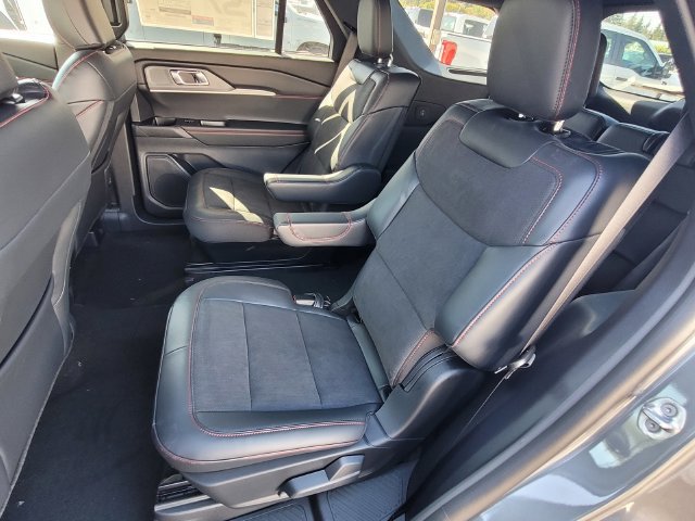 New 2026 Ford Explorer ST AWD/4WD image 6