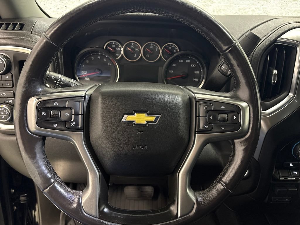 Used 2021 Chevrolet Silverado 1500 LT AWD/4WD image 24