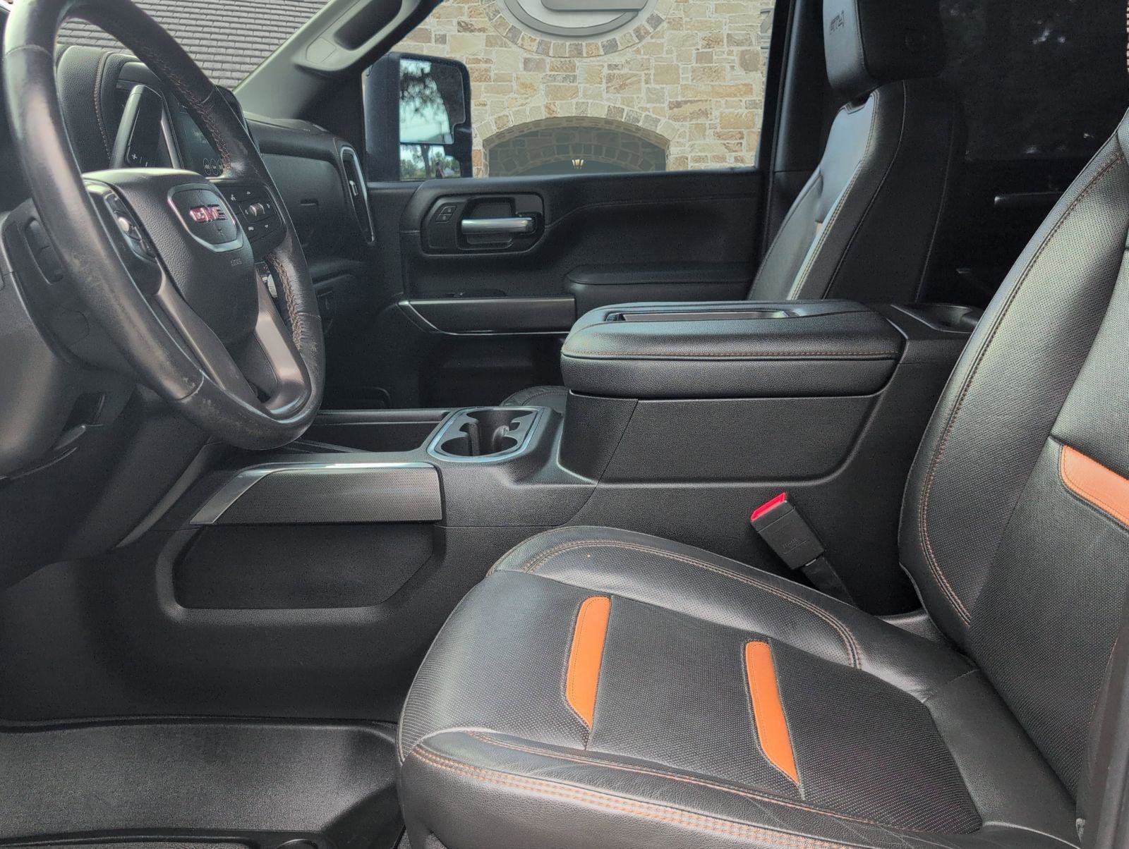 Used 2021 GMC Sierra 2500 AT4 w/ AT4 Preferred Package AWD/4WD image 6