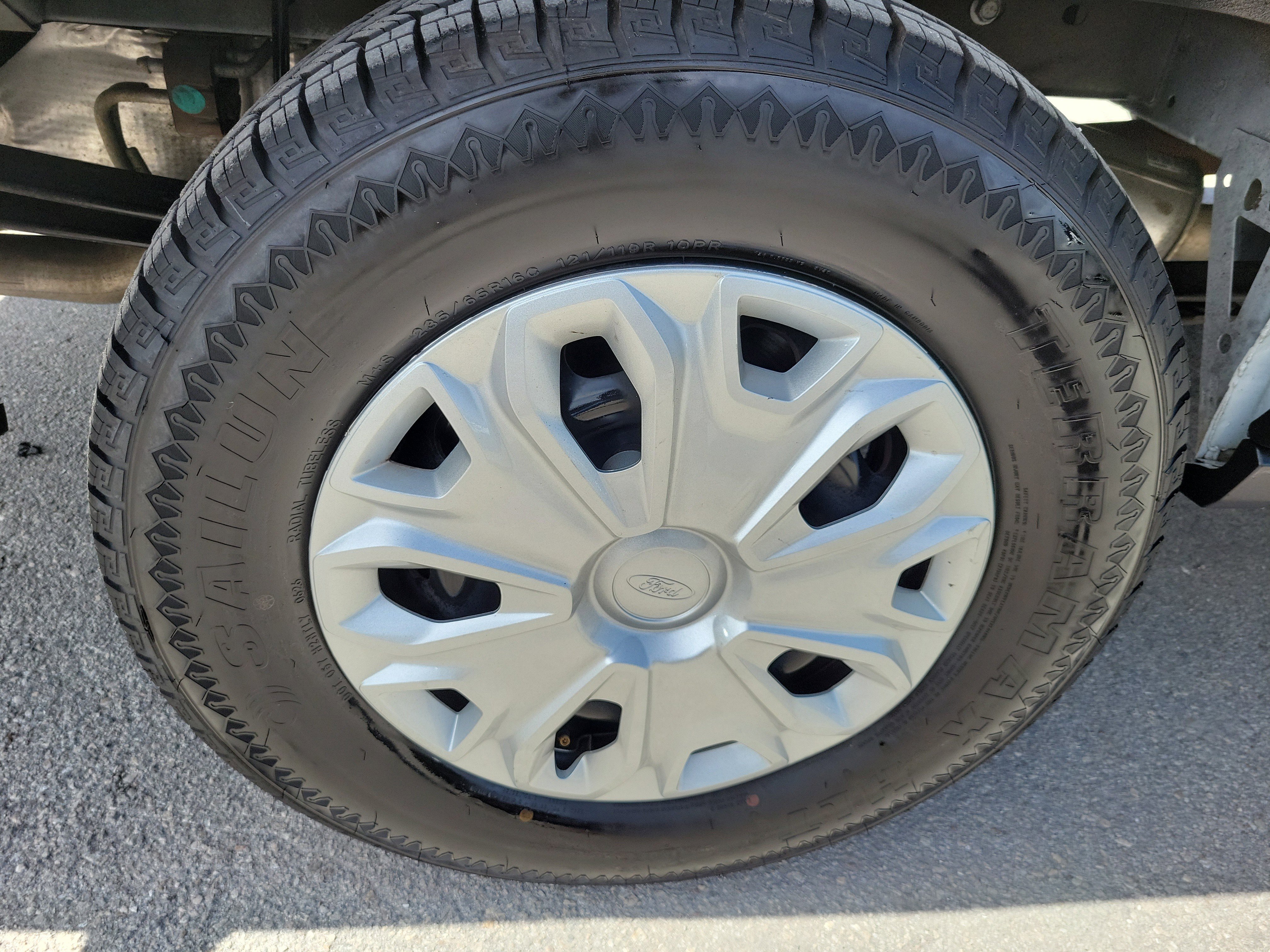 Used 2024 Ford Transit 350 XLT RWD image 30