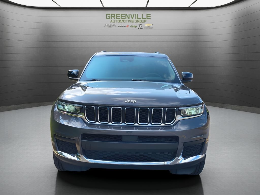 Used 2024 Jeep Grand Cherokee L Laredo AWD/4WD image 11
