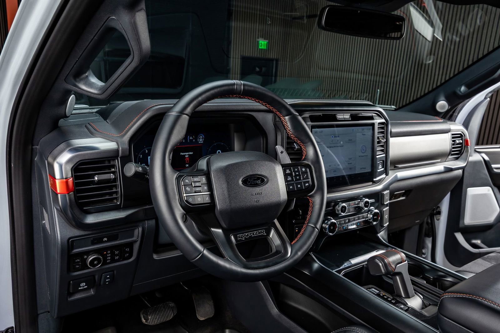 Used 2025 Ford F150 Raptor image 17