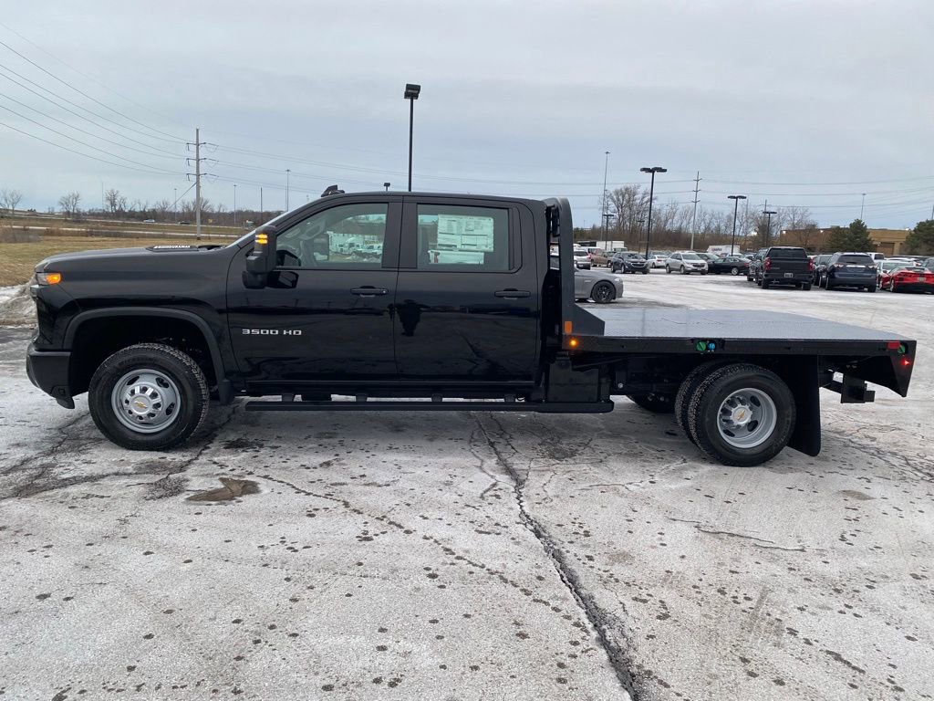 New 2025 Chevrolet Silverado 3500 W/T image 4