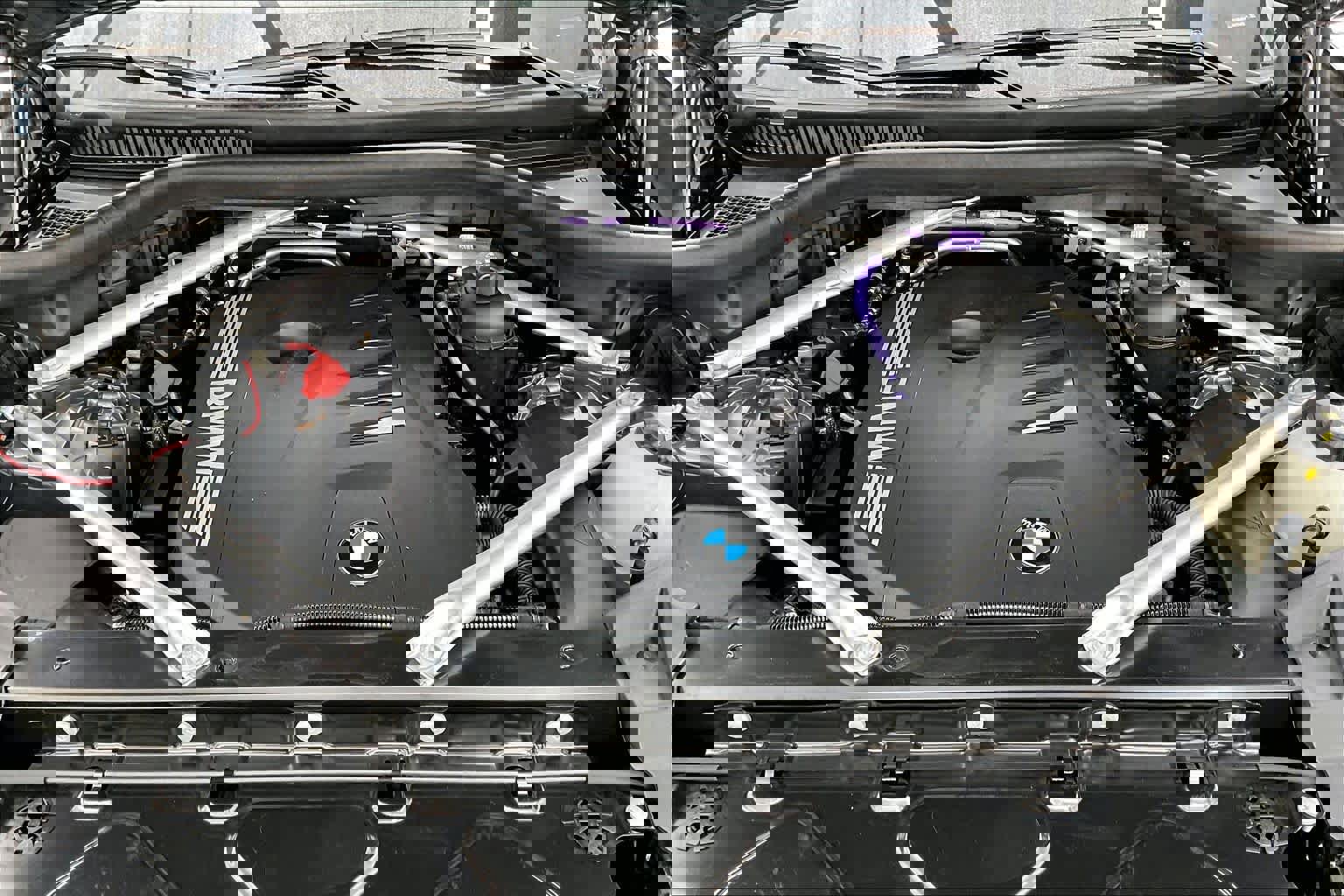 Used 2024 BMW X5 sDrive40i w/ M Sport Package image 32