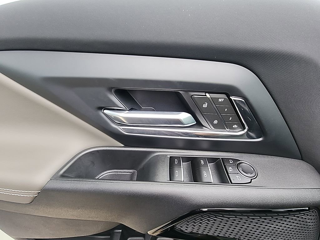 New 2026 Chevrolet Silverado EV Trail Boss image 11