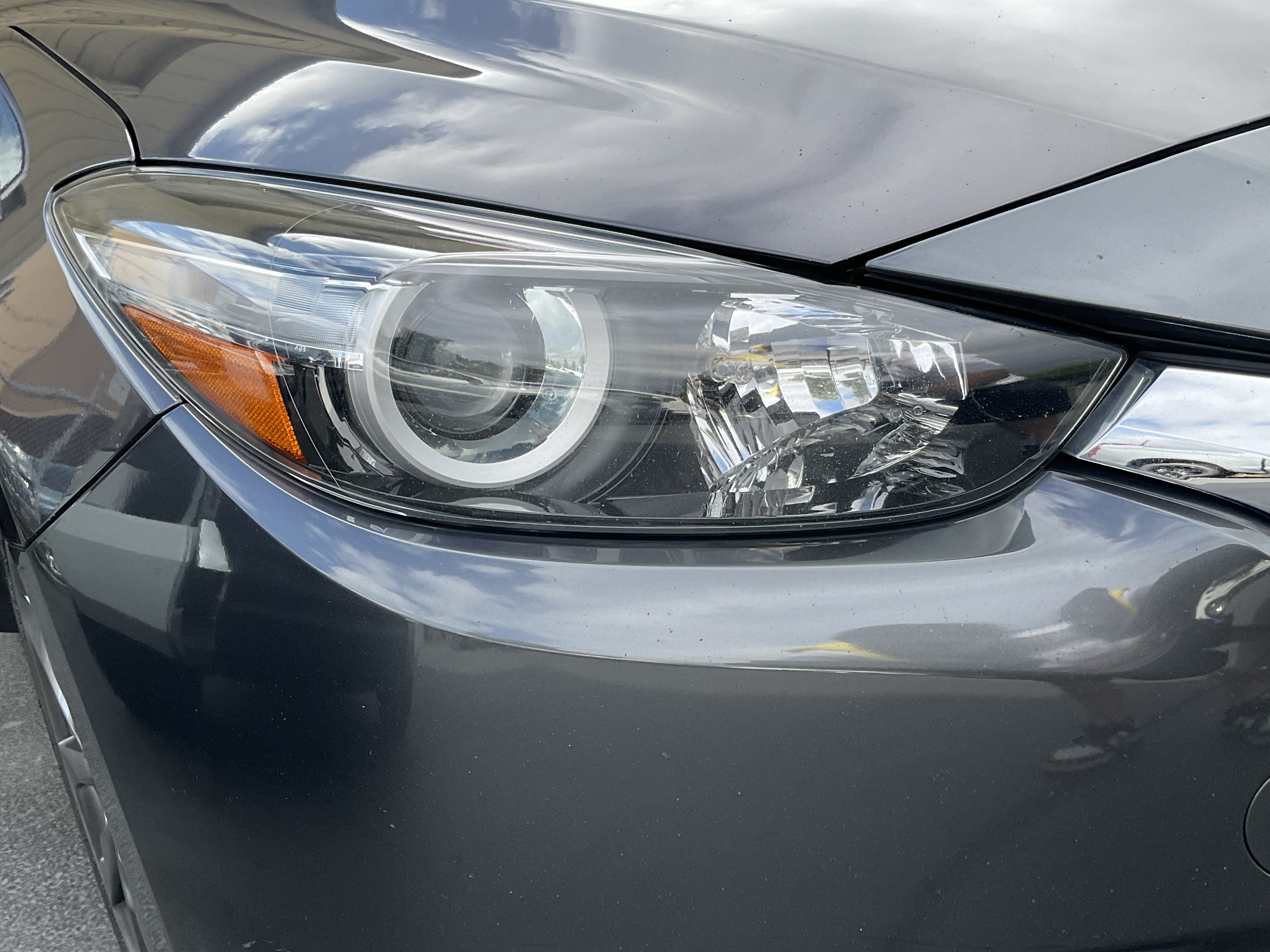 Used 2018 MAZDA MAZDA3 Touring FWD image 11