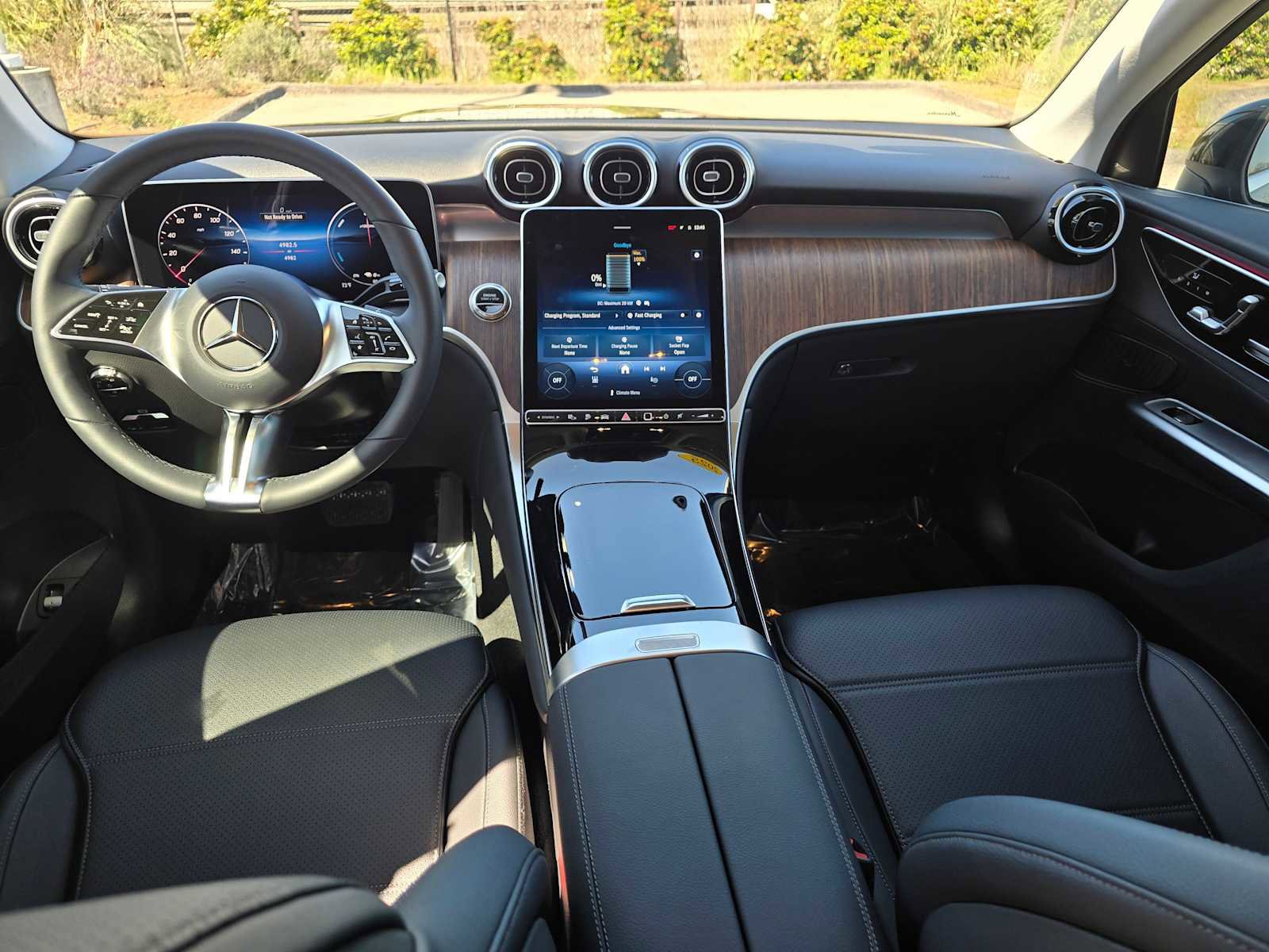 Used 2025 Mercedes-Benz GLC 350e 4MATIC image 20