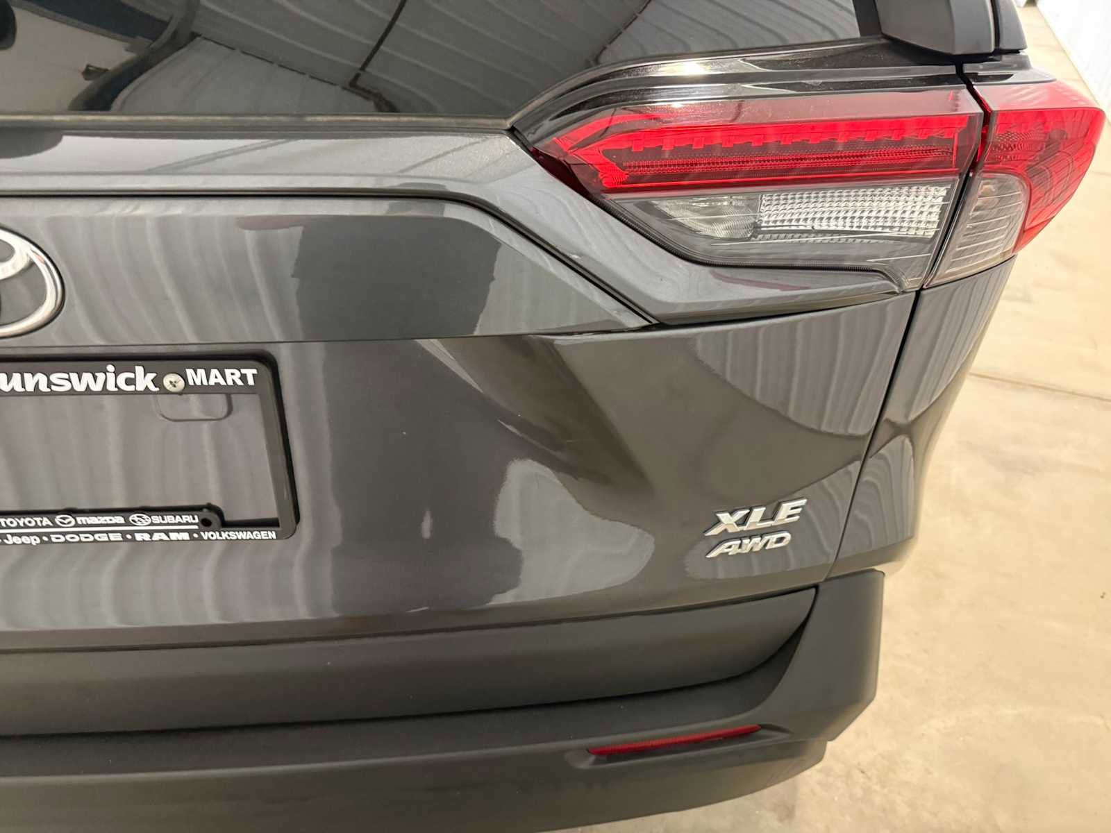Certified 2023 Toyota RAV4 XLE Premium AWD/4WD image 18