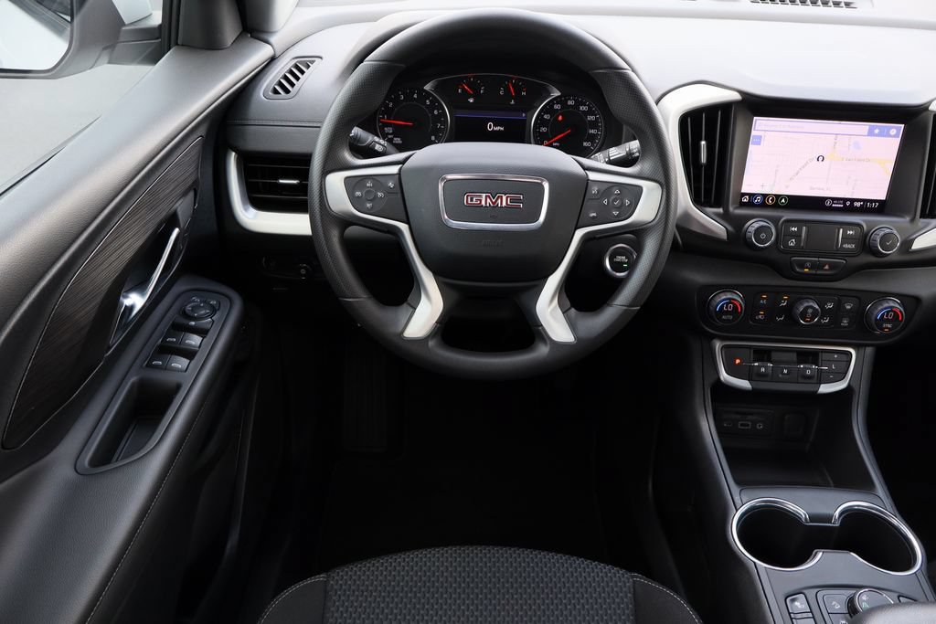 Used 2022 GMC Terrain SLE w/ Driver Convenience Package FWD image 23