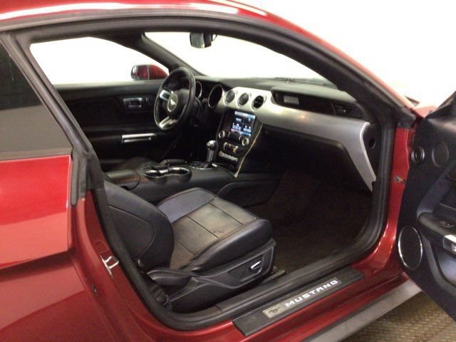 Used 2015 Ford Mustang GT Premium RWD image 10