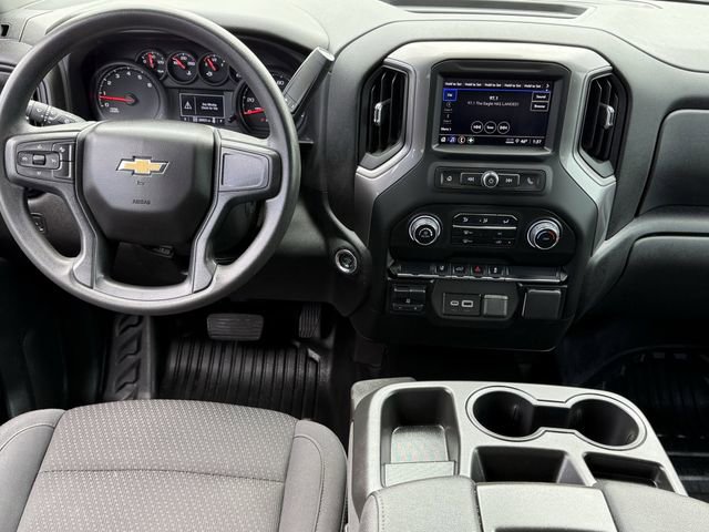Used 2025 Chevrolet Silverado 2500 W/T w/ WT Convenience Package image 9
