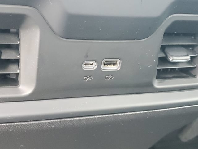 Certified 2023 Chevrolet Silverado 1500 RST AWD/4WD image 10