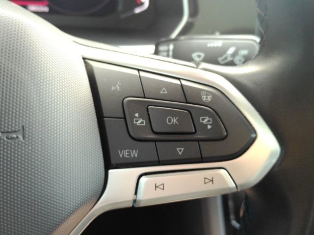 Used 2022 Volkswagen Jetta SEL FWD image 35