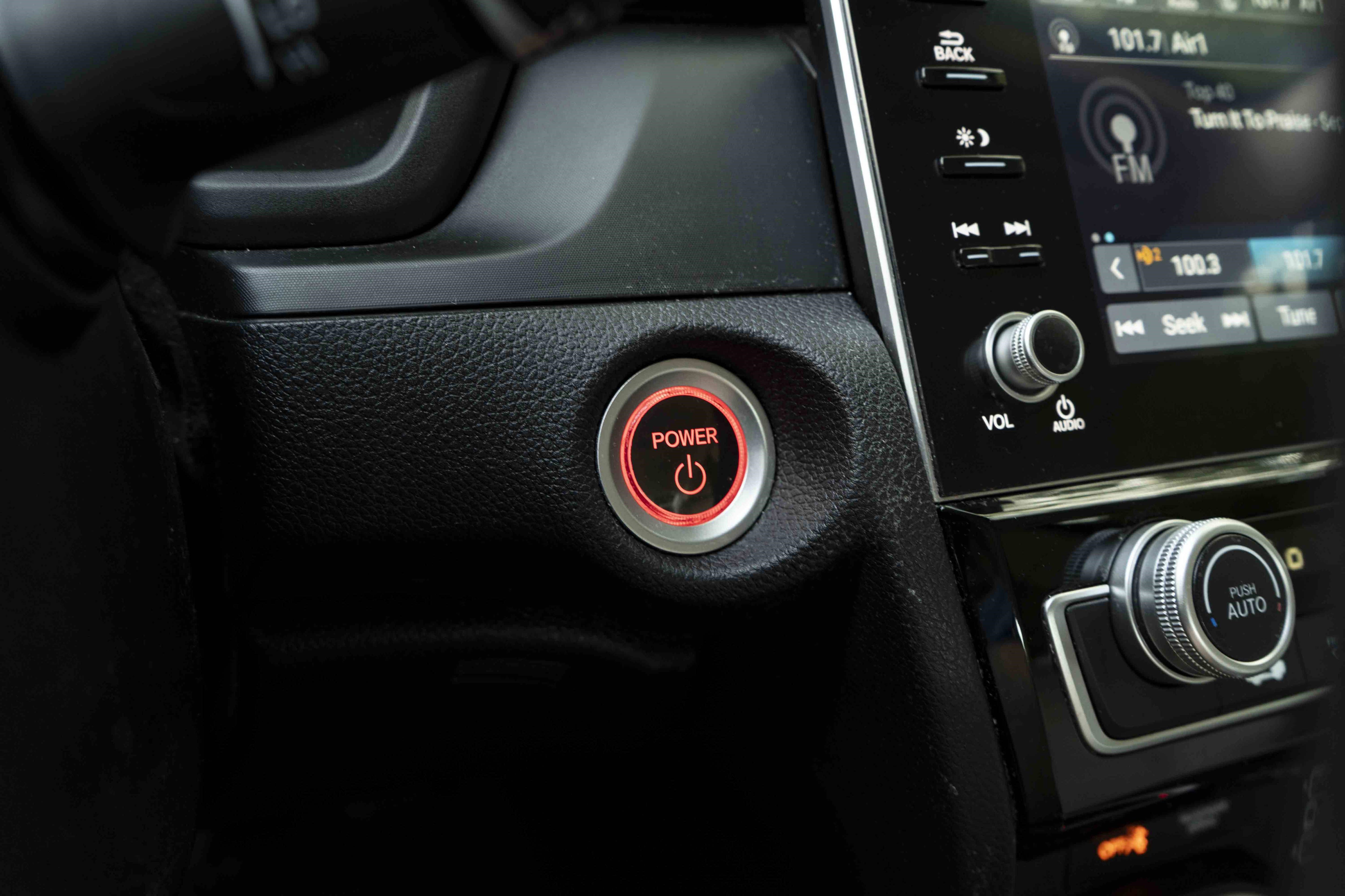 Used 2020 Honda Insight EX image 25
