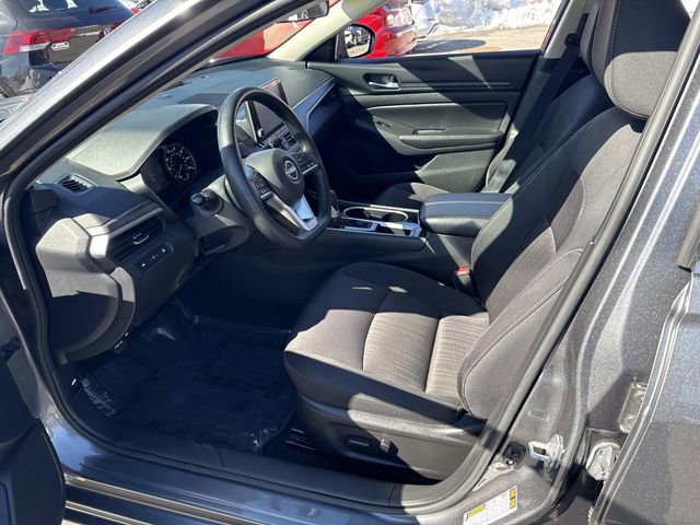 Used 2024 Nissan Altima 2.5 SV image 21