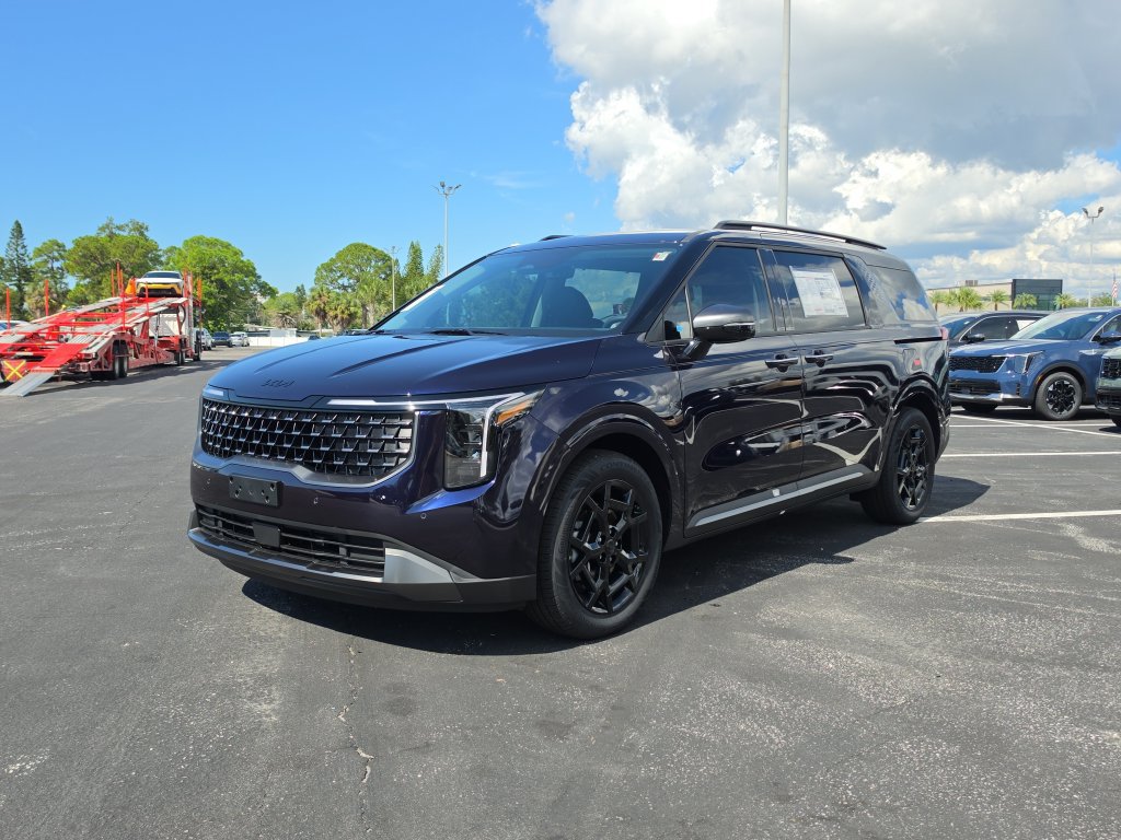 New 2027 Kia Carnival EX FWD image 4