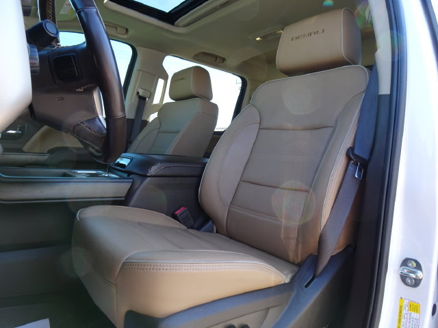 Used 2019 GMC Sierra 2500 Denali w/ Duramax Plus Package AWD/4WD image 11