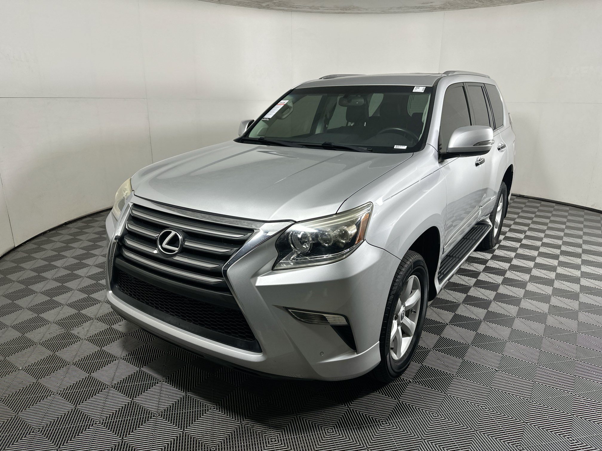 Used 2016 Lexus GX 460 w/ Navigation Package AWD/4WD image 7
