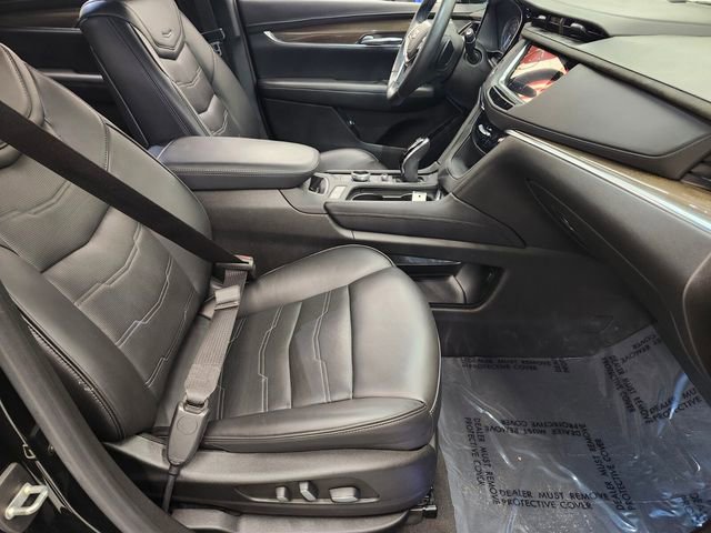 Used 2021 Cadillac XT5 Premium Luxury w/ Platinum Package image 19