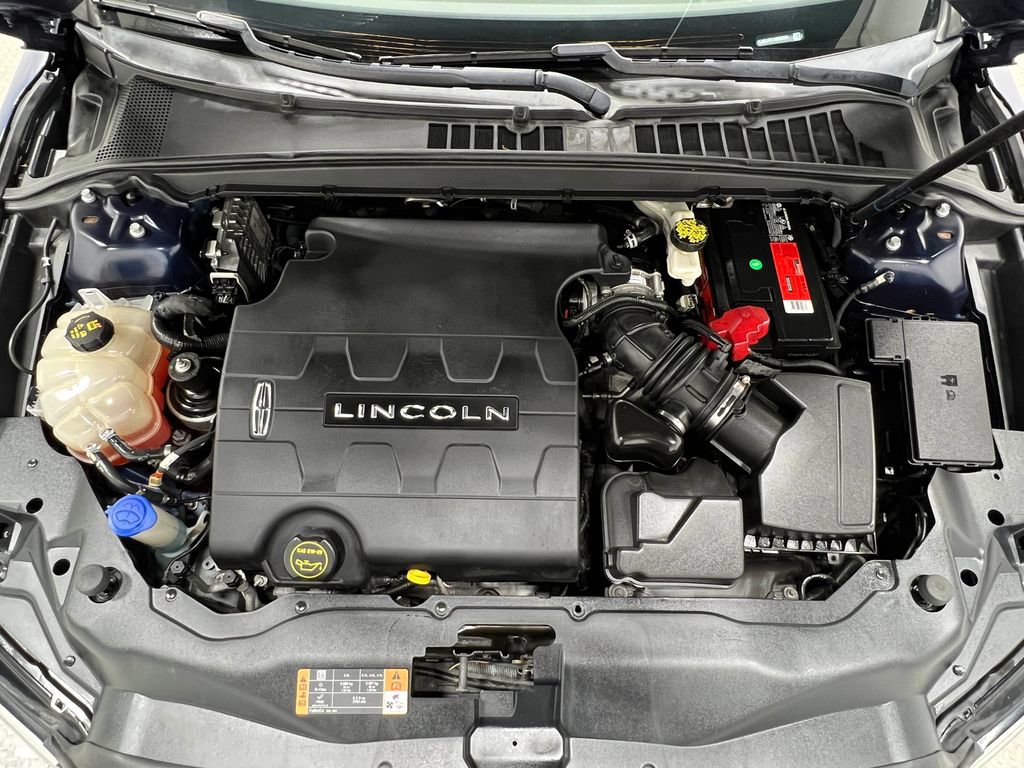 Used 2017 Lincoln Continental Select w/ Climate Package image 29