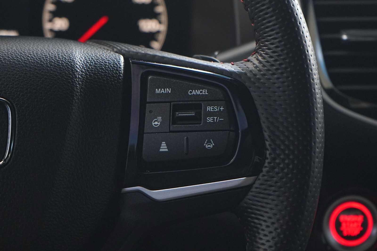 Certified 2025 Honda Ridgeline Black Edition image 17