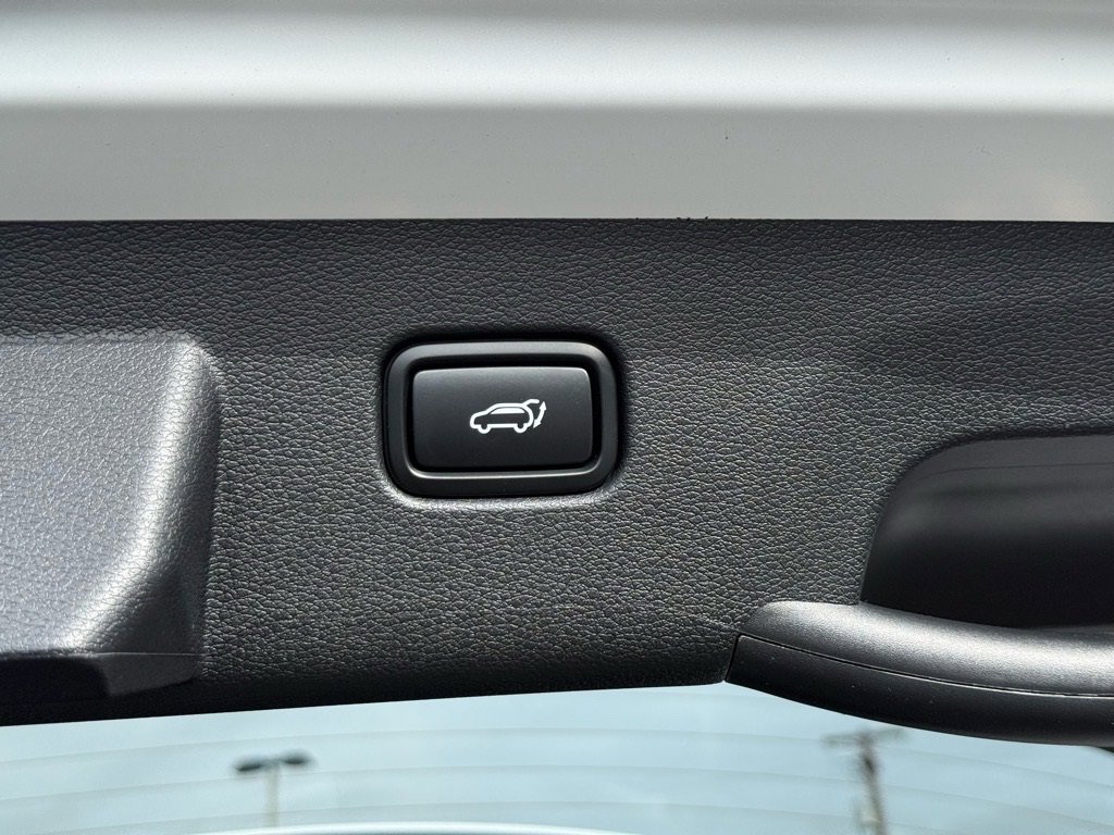 New 2026 Kia Sportage EX w/ EX Panorama Roof Package image 16