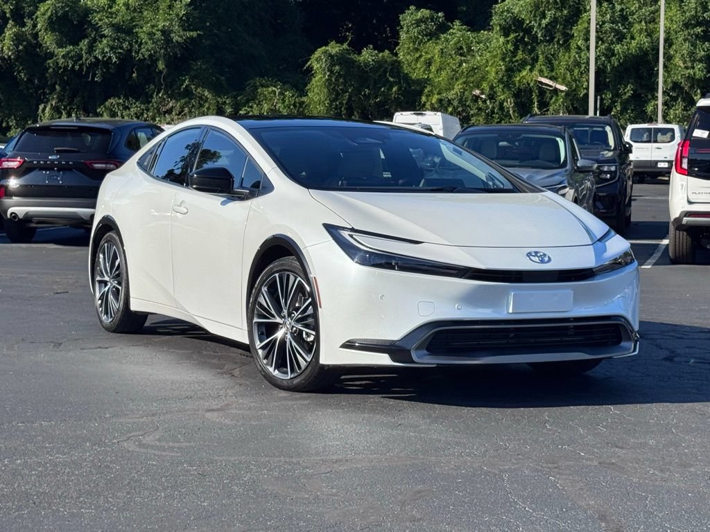 Used 2024 Toyota Prius Limited FWD image 1